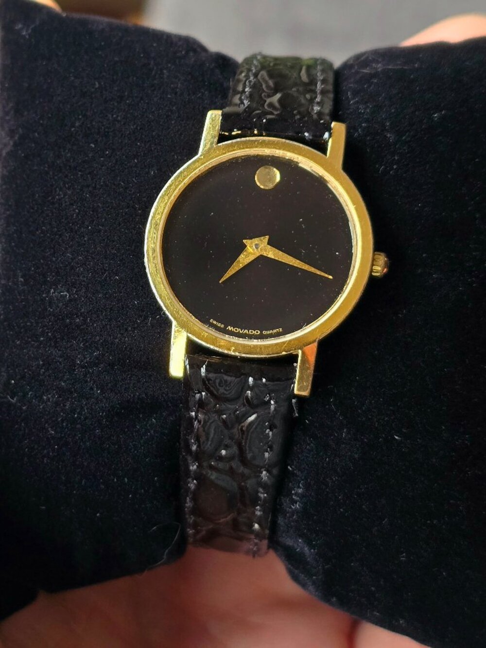 1990s Movado Women's Watch, Swiss, New Crystal, Museum, ETA 980.003, 87.A1.832